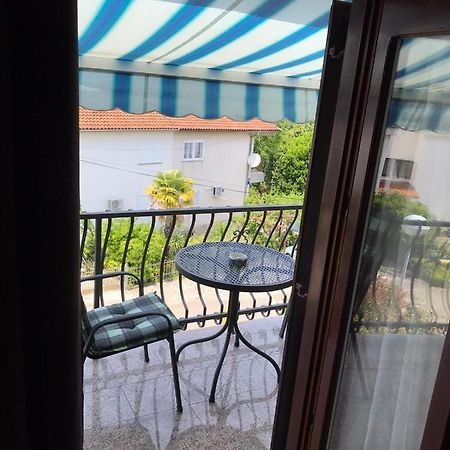 Apartman Jumic Malinska Exterior foto