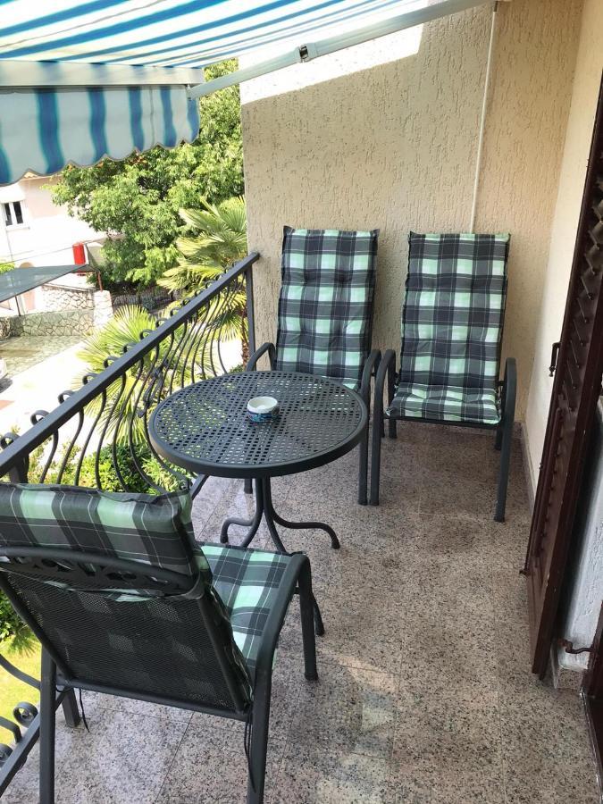 Apartman Jumic Malinska Exterior foto